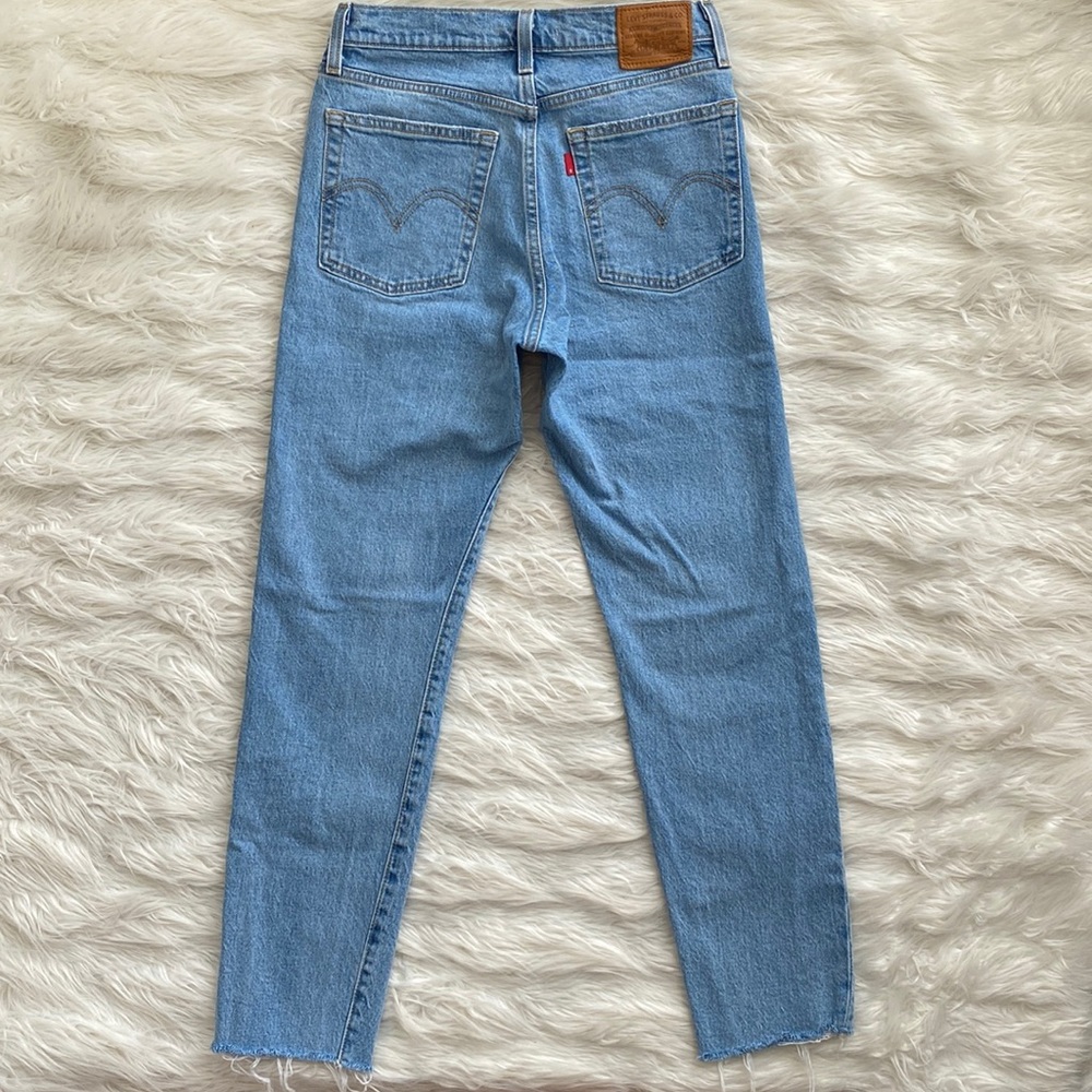 Levi’s | Wedgie Raw Hem Denim